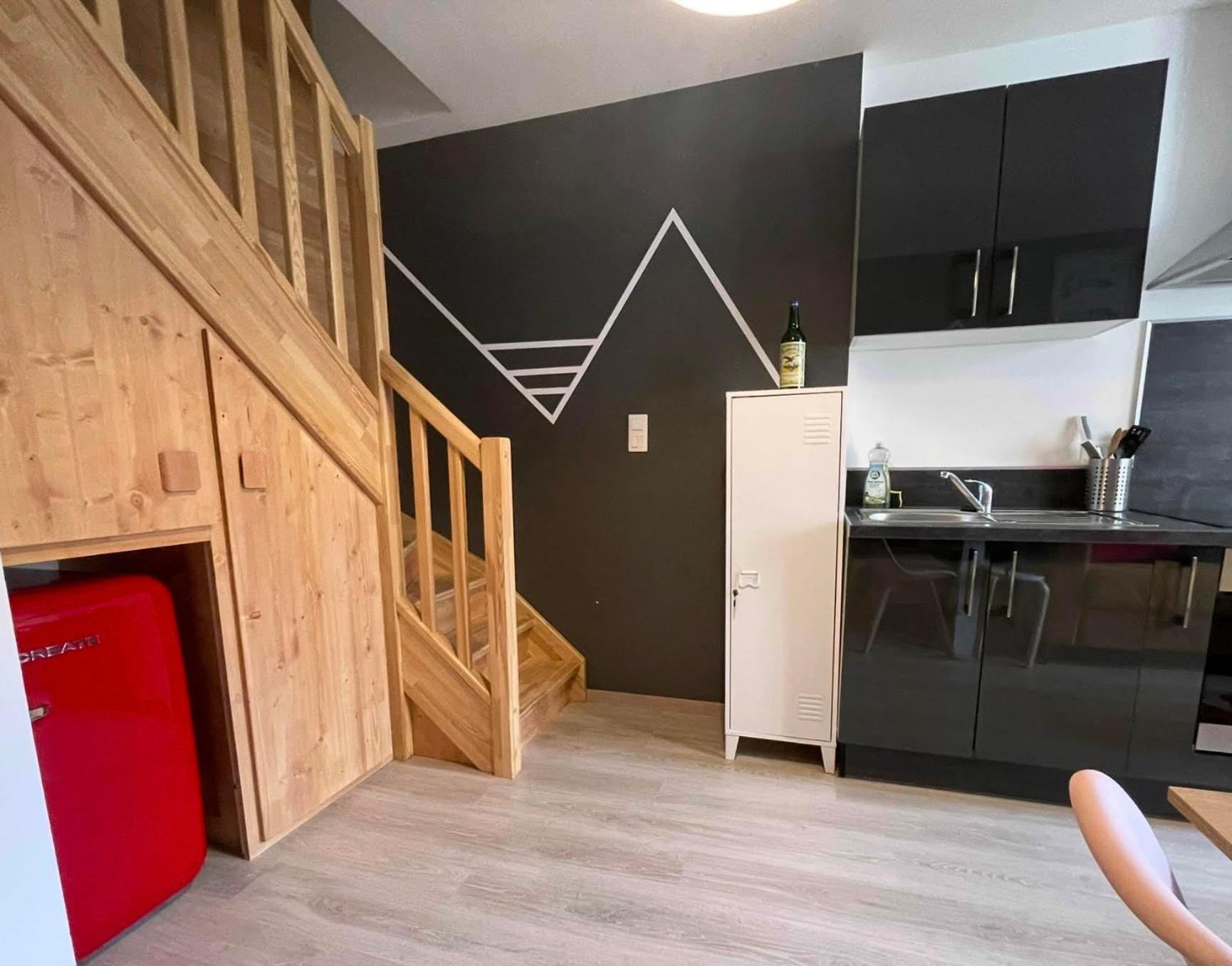 Hypercentre, Atypique, Familial - L'echo Appartement Pontarlier